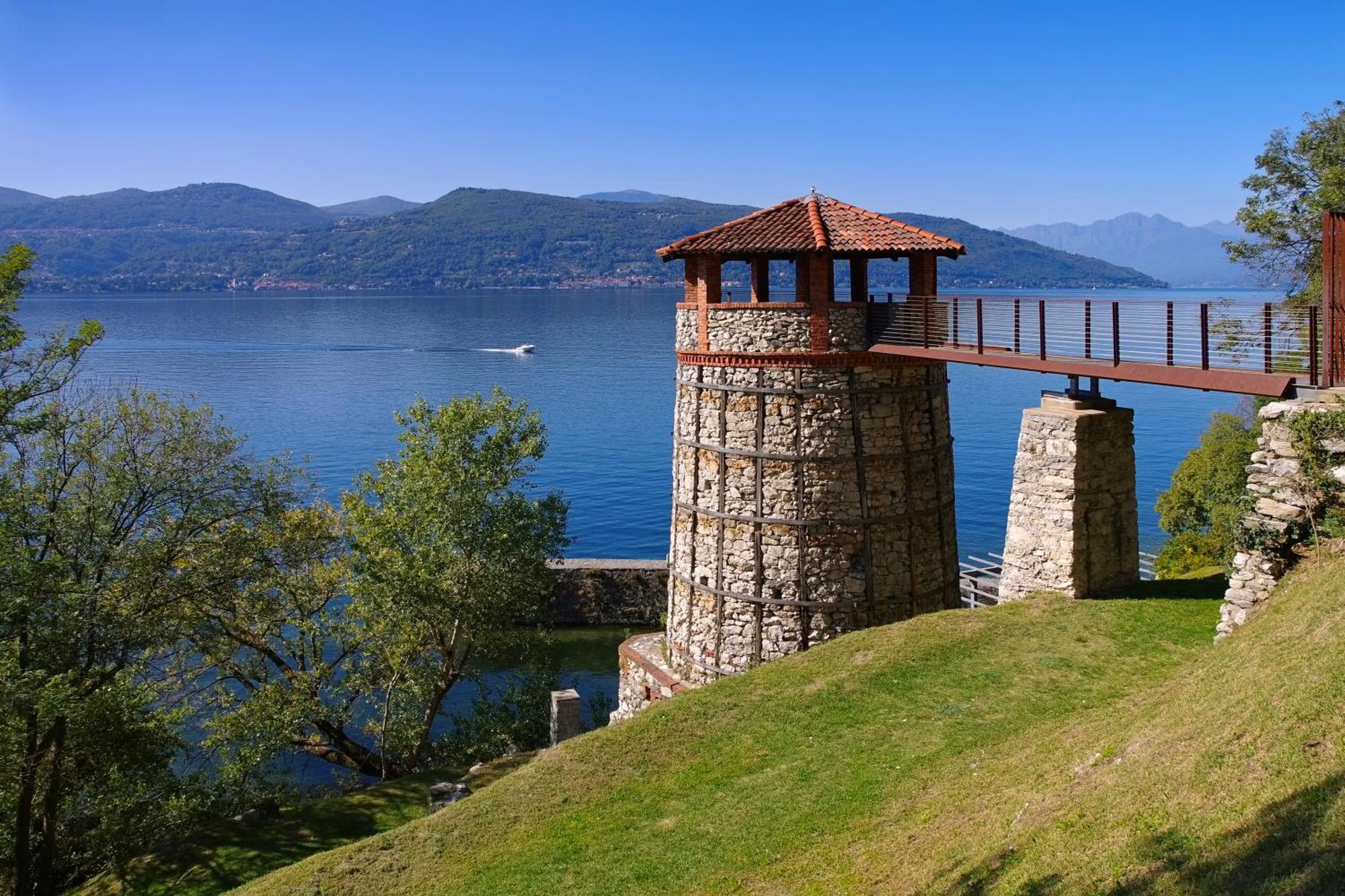La Luna Nel Lago Lake View Garden - Happy Rentals Ispra Exterior foto